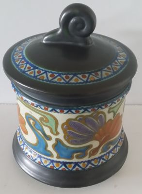 Gouda pottery decor Crocus jar