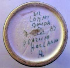 Gouda pottery decor Loman mark