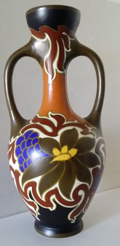 Gouda pottery decor Nadro