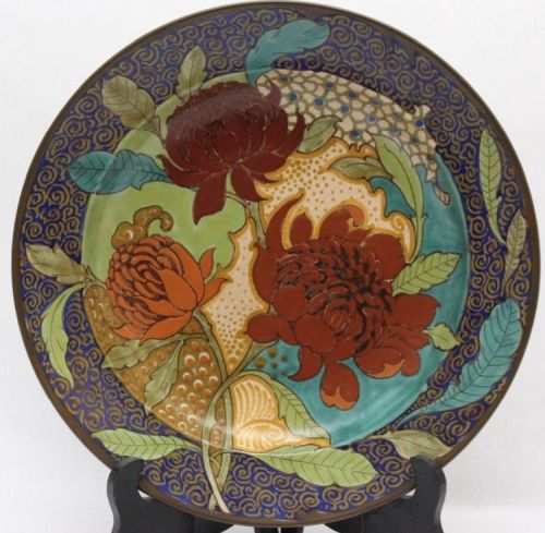 Gouda Waratah Charger