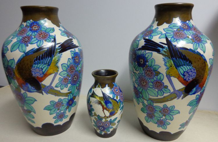Gouda pottery Rosalie bird vases